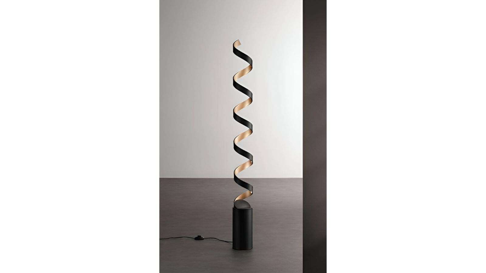 Lampadar Helix LED Nero/Oro