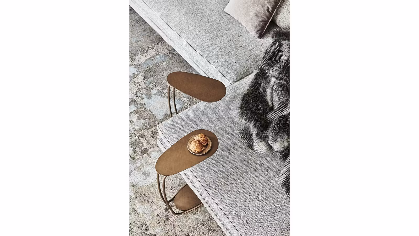 Masuta de cafea Yago Brushed Bronze