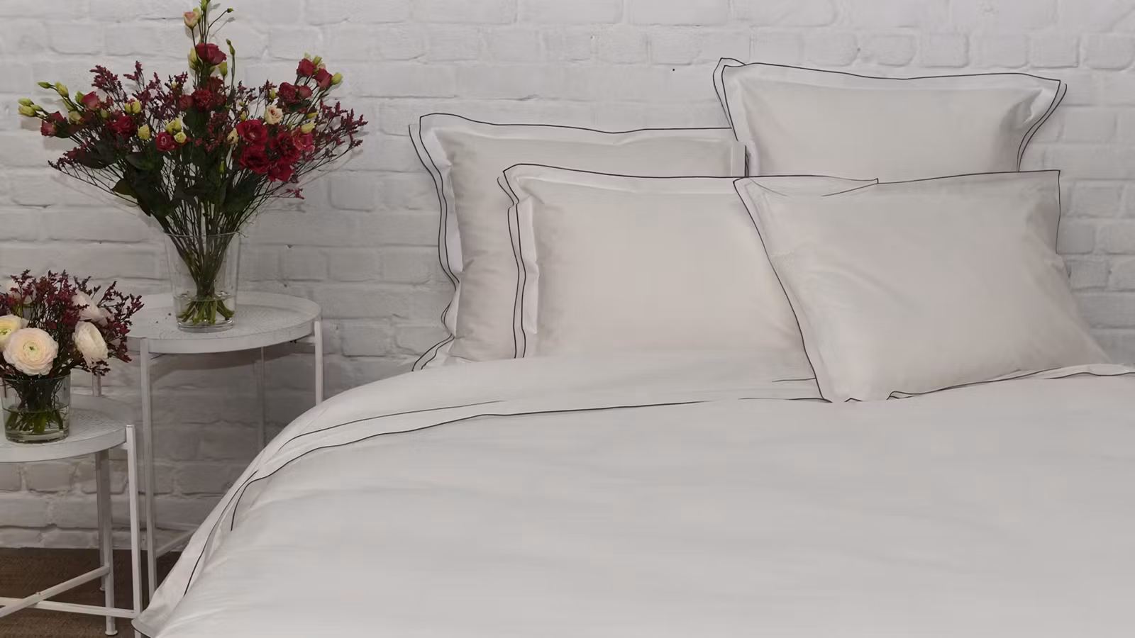 Lenjerie Portofino 200x200 Percal White Grey