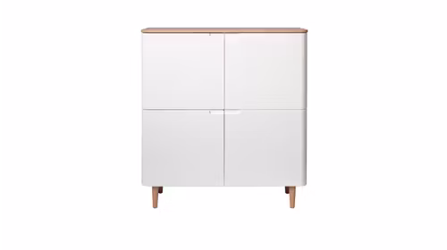 Bufet Amalfi White Oak, produs expus, cu design scandinav modern si linii elegante.
