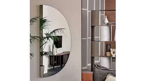 Oglinda Day Mirrored Glass 90x200 cm, produs expus, cu aspect elegant pentru dormitor sau dressing.
