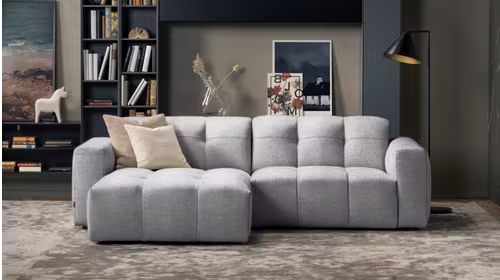 Canapea cu sezlong Chess Marilyn Silver, varianta stanga, tapitata in material textil silver, cu design minimalist si confortabil.
