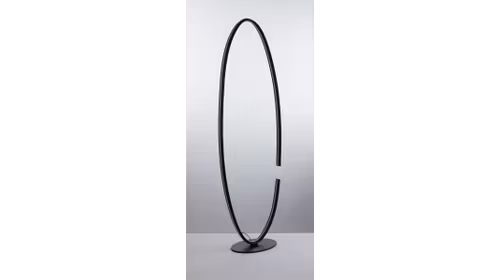 Lampadar LED Clarke Nero, produs expus, cu lumina calda si design modern.