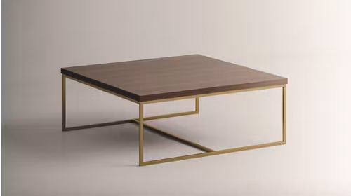 Masuta de cafea Panarea 90 cm, produs expus, cu finisaj de lemn si accente metalice aurii.