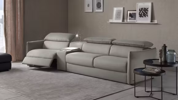 Canapea extensibila cu recliner Meraviglia din piele Denver Warm Grey, stanga