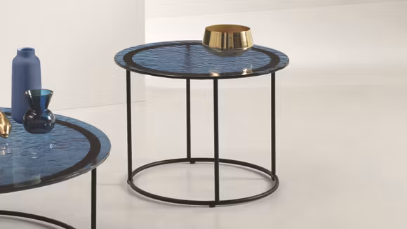 Masuta de cafea Iago Black/Blue 60 cm, produs expus, cu design neconventional si modern.