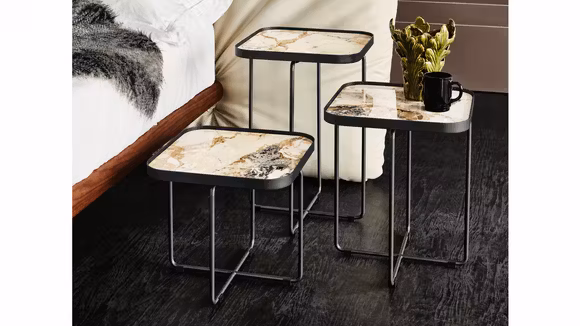 Set de 3 masute Benny Keramic Glossy Portoro 36x36, produs expus, cu structura Black Embossed si blaturi ceramice.